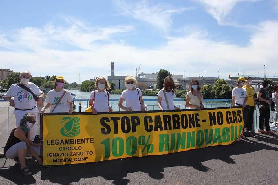 Immagine per  Legambiente: «Nulla di green nel progetto di riconversione della centrale A2A di Monfalcone»